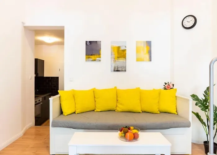 Spacious Loft Style In Wilmersdorf Berlín