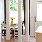 Spacious Loft Style In Wilmersdorf Lägenhet *