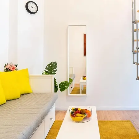 Spacious Loft Style In Wilmersdorf 아파트 *